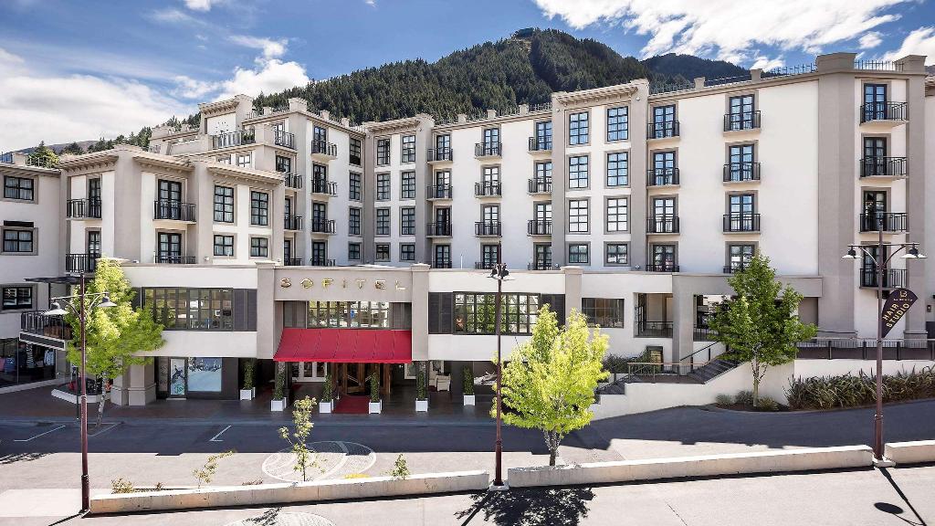 Sofitel Queenstown Hotel Spa