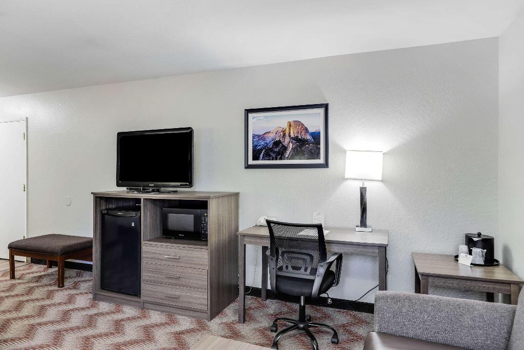 Bw Plus Sonora Oaks Hotel & Conference Center