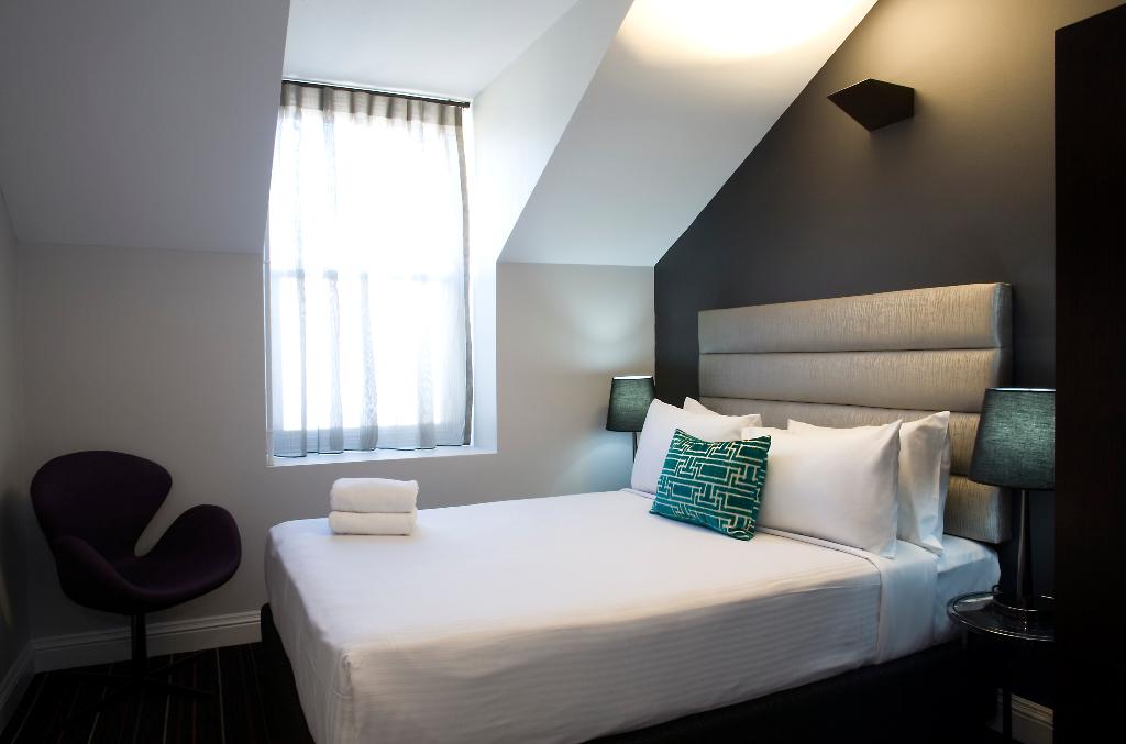 Hotel Challis