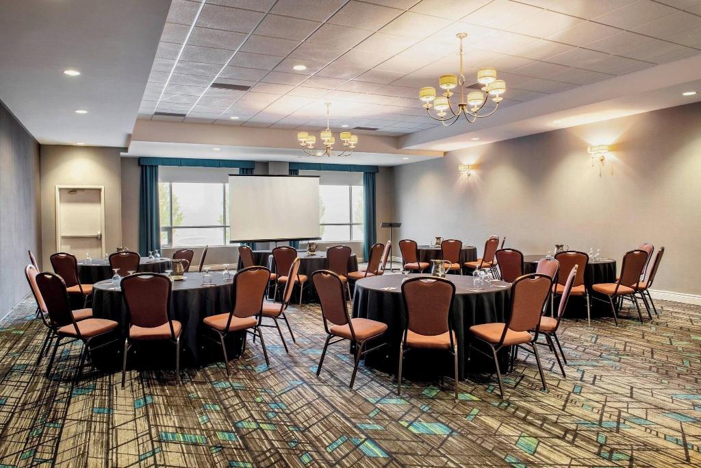 Residence Inn Kingston Water's Edge photo 36