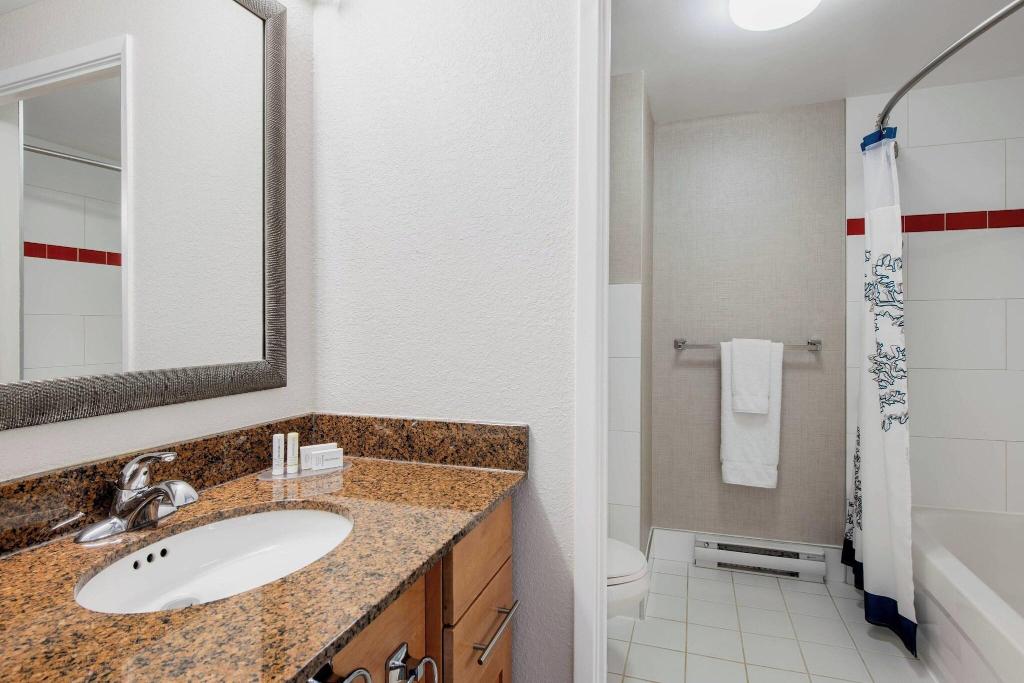 Residence Inn Kingston Water's Edge photo 27