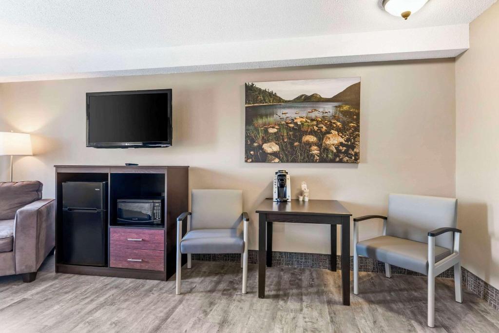 Black Bear Inn, Ascend Hotel Collection