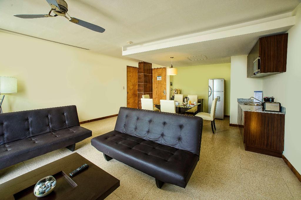Krystal Urban Cancun And Beach Club photo 43