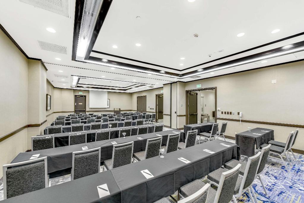 Embassy Suites by Hilton Anaheim/Orange photo 165