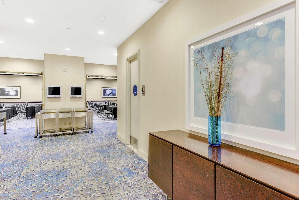 Embassy Suites by Hilton Anaheim/Orange photo 69