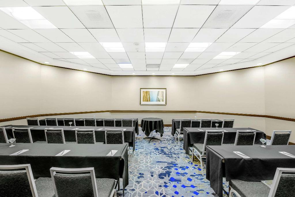 Embassy Suites by Hilton Anaheim/Orange photo 102