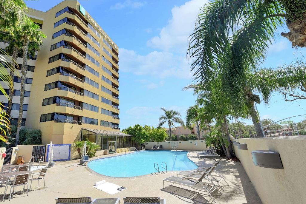 Embassy Suites by Hilton Anaheim/Orange photo 29