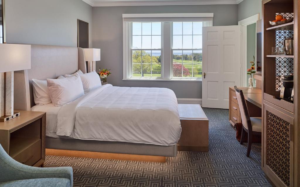 Seaview Hotel