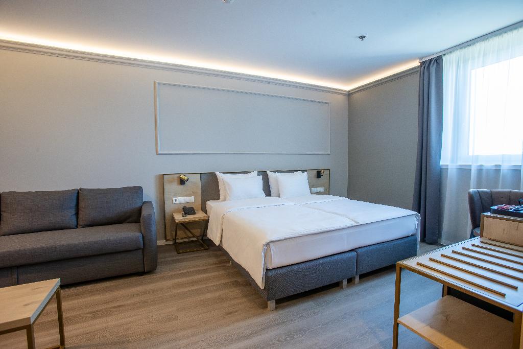 Expo Tower Hotel by Mellow Mood Hotels