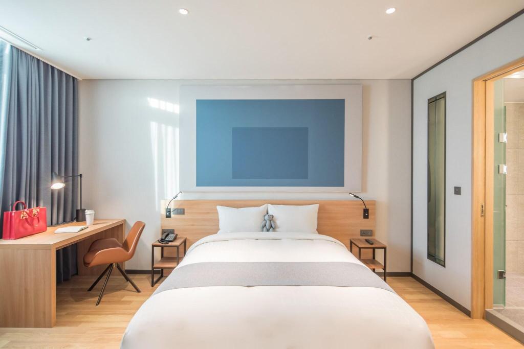 Ibis Ambassador Suwon