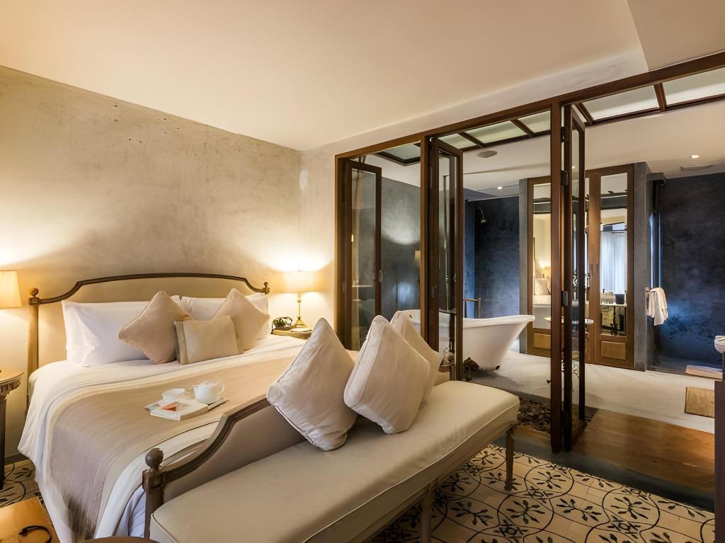 B HOUSE SAMUI