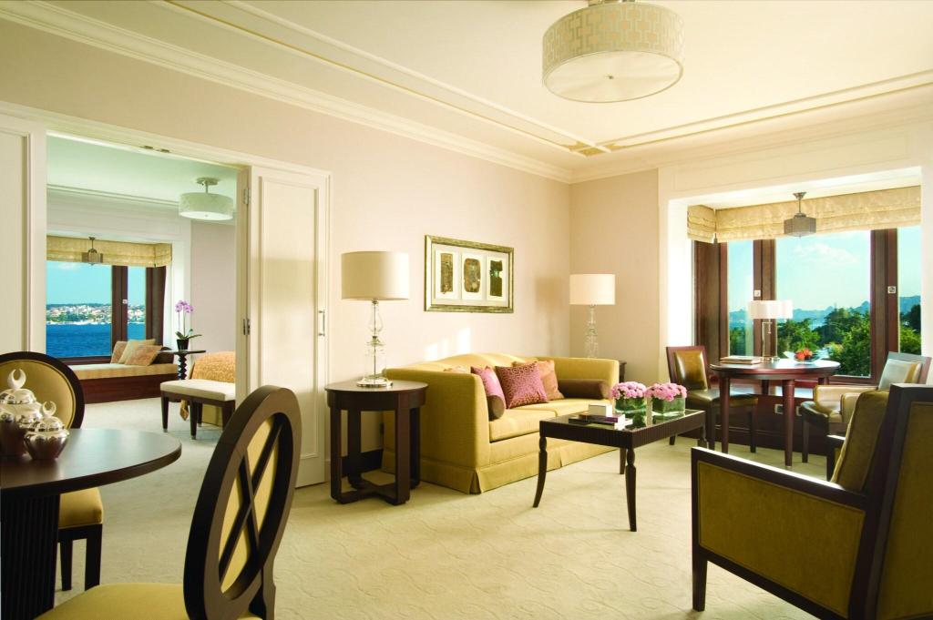 Four Seasons Hotel Istanbul at the Bosphorus