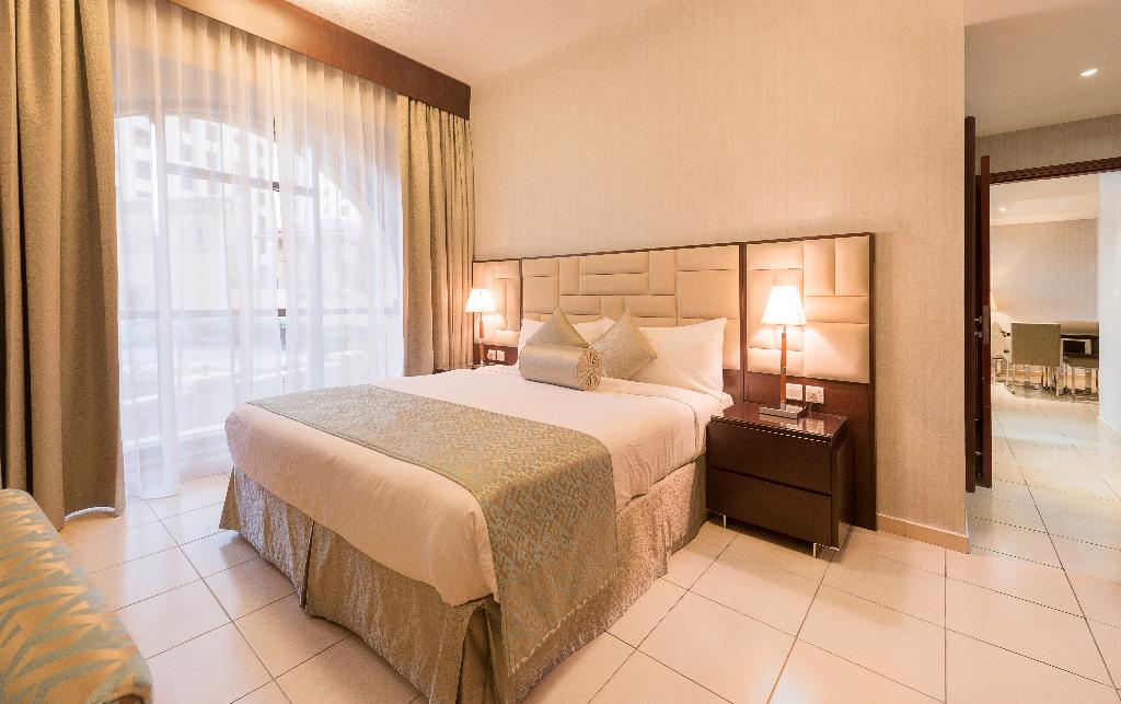 hotel-thumb