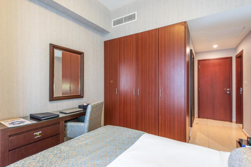 hotel-thumb