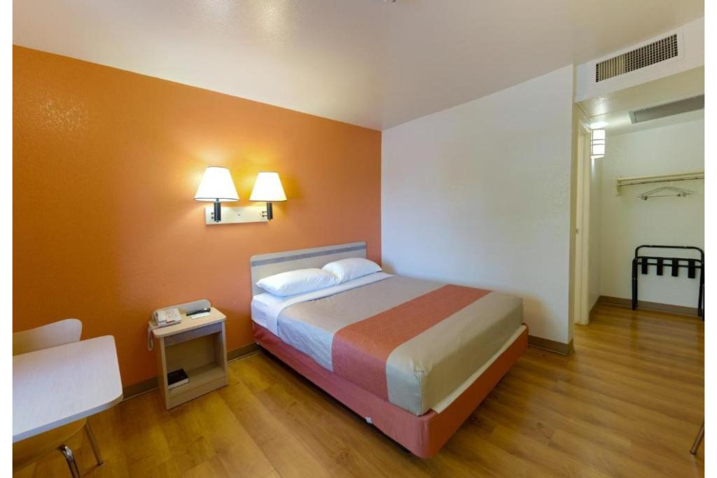 Motel 6 Pismo Beach, CA