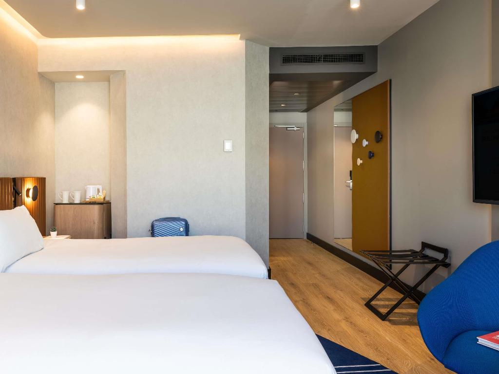 hotel-thumb