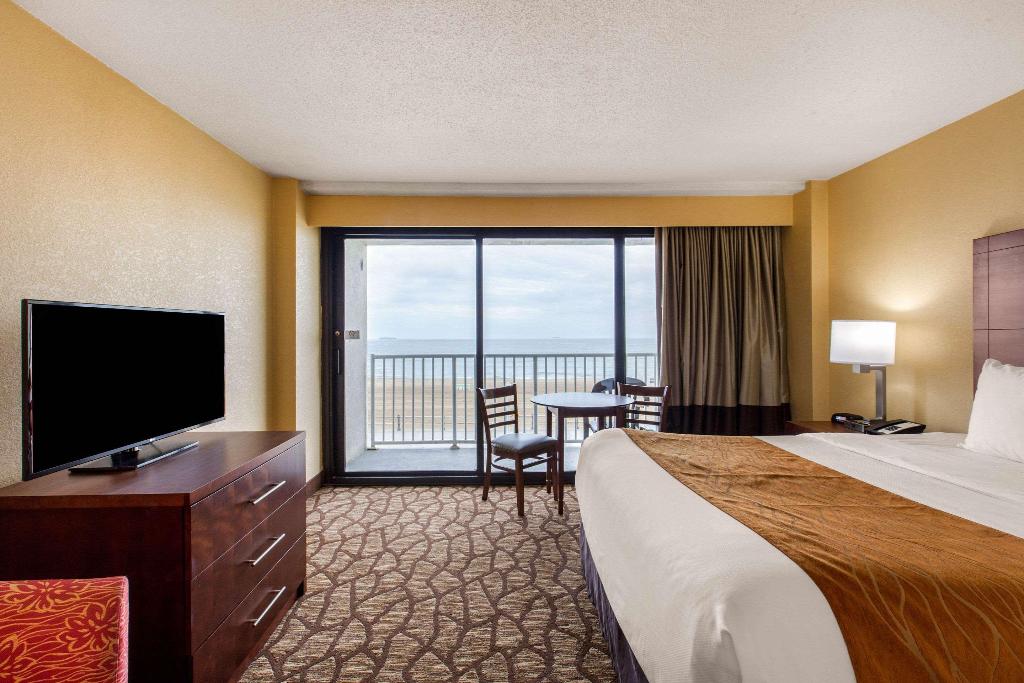 Comfort Inn & Suites Oceanfront