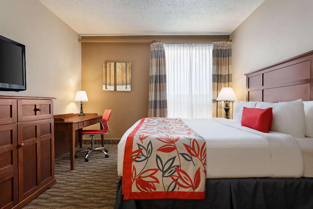 Ramada by Wyndham Fredericton photo 50