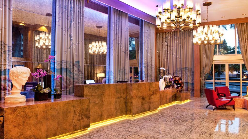 hotel-thumb