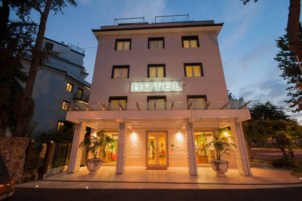 Hotel La Pergola, Italien, Rom. Großes 11