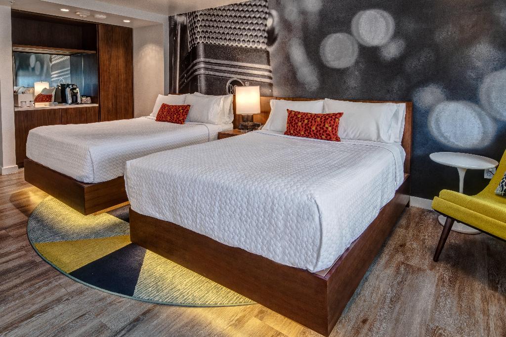 Hotel Indigo Memphis Downtown, an IHG Hotel