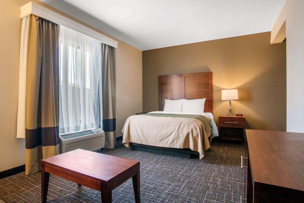 Comfort Inn & Suites Norman near University
