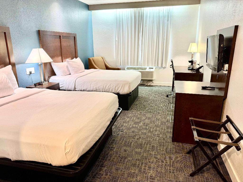 Baymont By Wyndham Richmond I-70