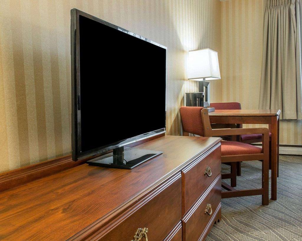 Quality Inn Gaylord Area