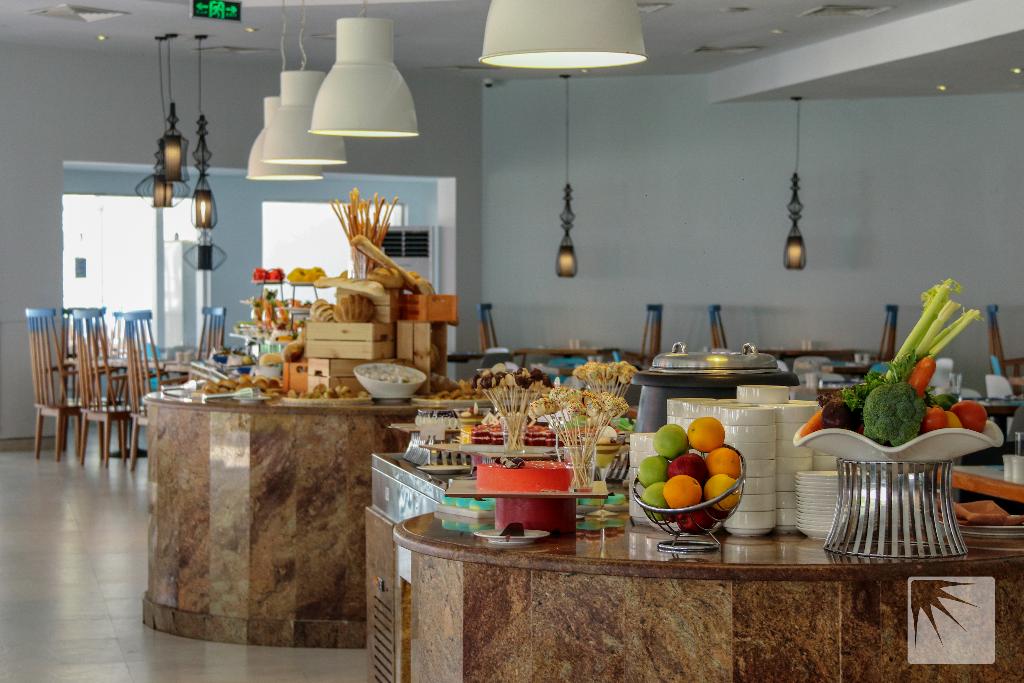 BM Beach Resort - Restaurant