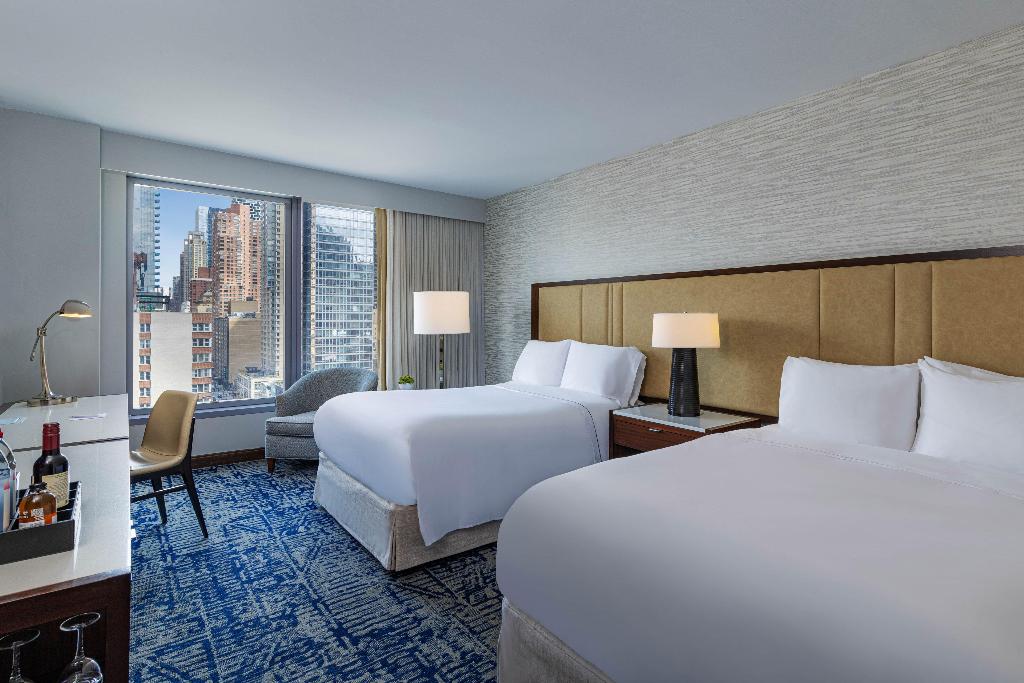 2 Double Premium Midtown View photo 1