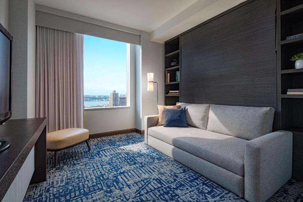 Imagem da galeria de Intercontinental New York Times Square