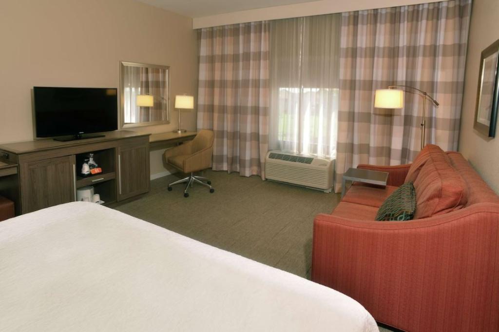 Hampton Inn Springfield-South