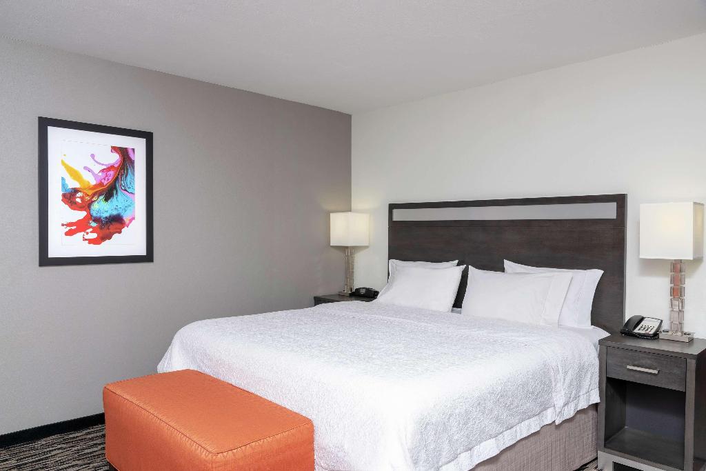 Hampton Inn Akron-South