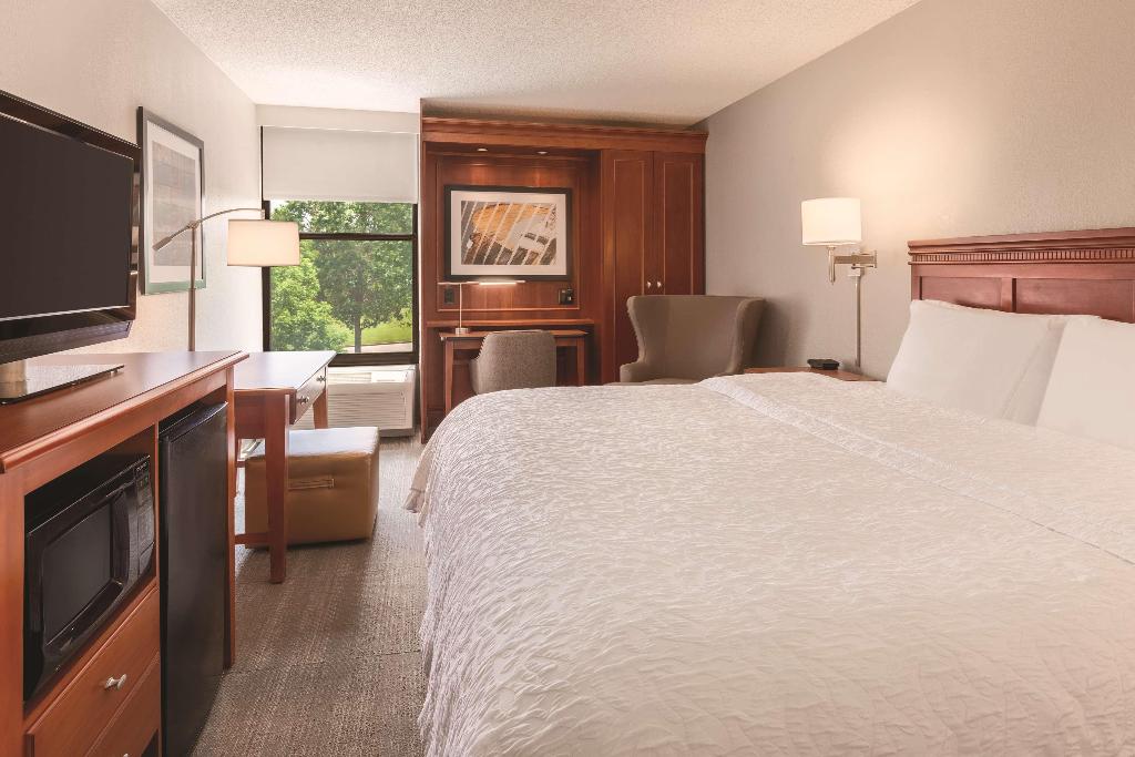 Hampton Inn Des Moines Airport
