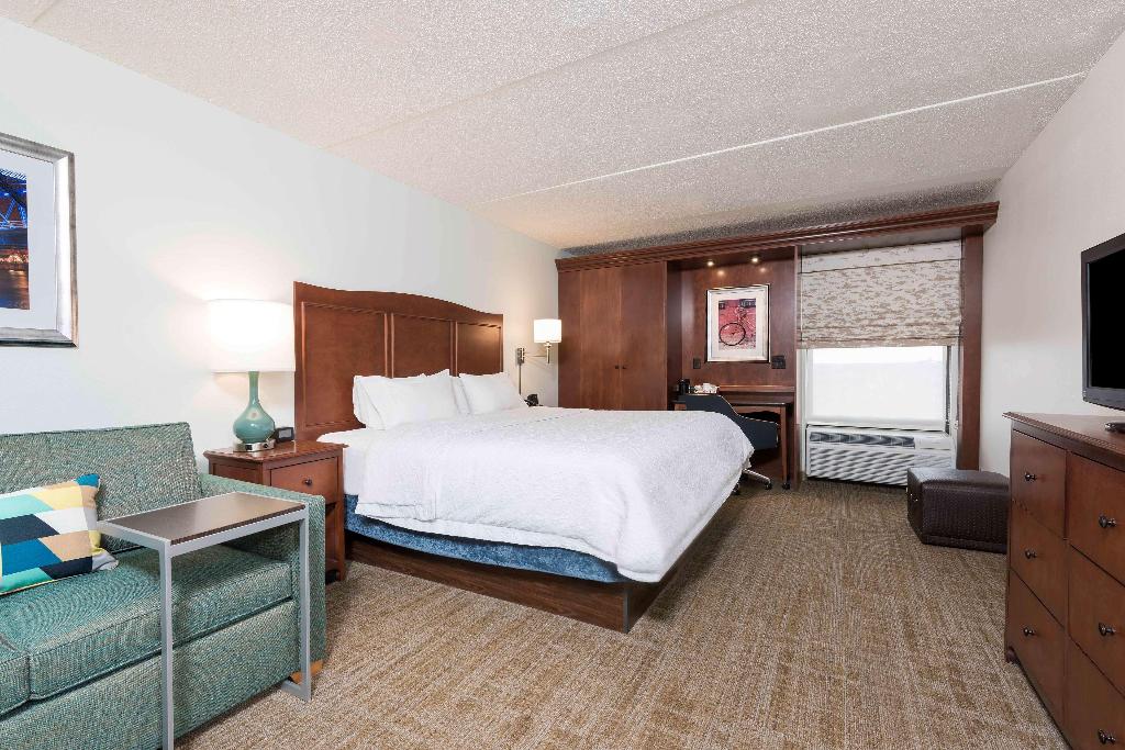 Hampton Inn Grand Rapids-North