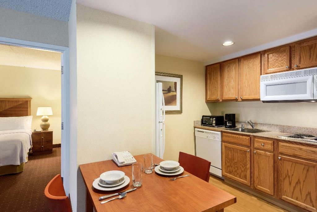 Homewood Suites by Hilton Newark-Wilmington South