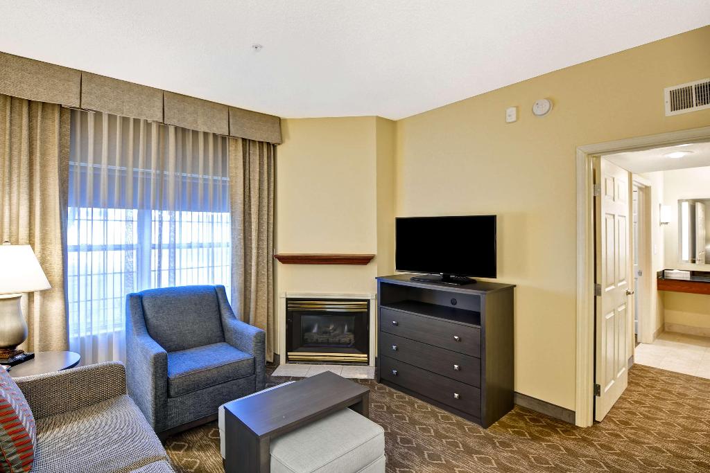 Homewood Suites by Hilton Kansas City Overland