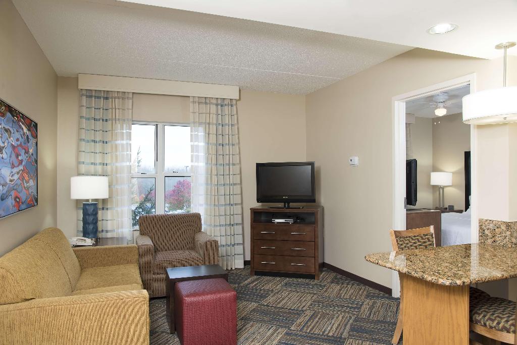 Homewood Suites By Hilton Columbus - Airport