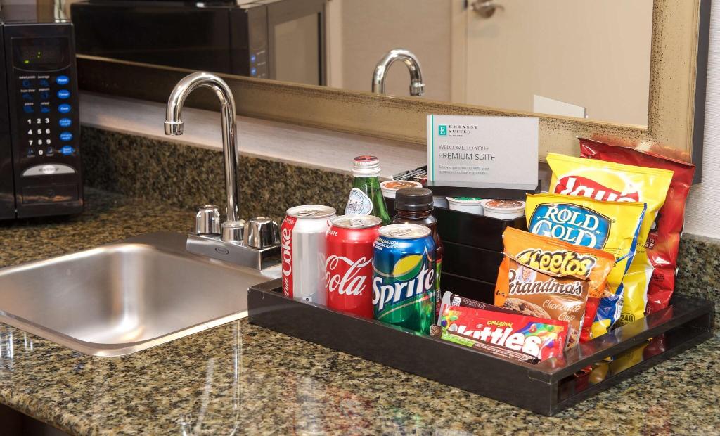 Embassy Suites by Hilton Detroit Livonia Novi