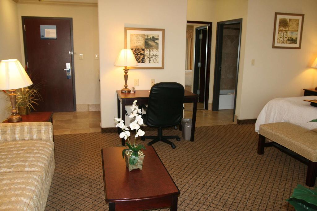 Hampton Inn & Suites Galveston