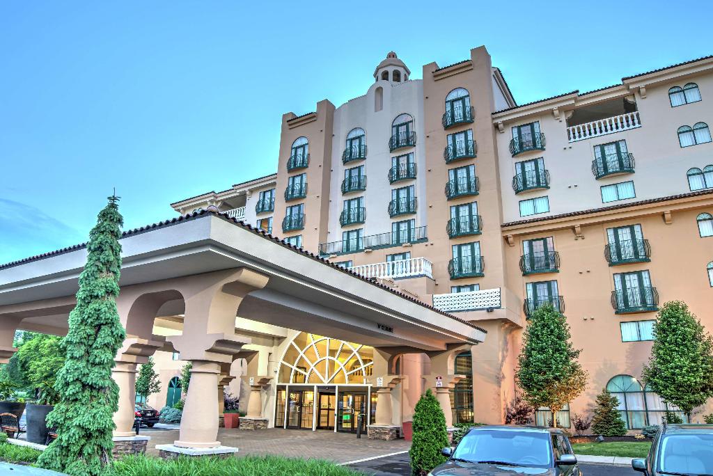 Embassy Suites by Hilton Indianapolis North, Northwest Side & Park 100