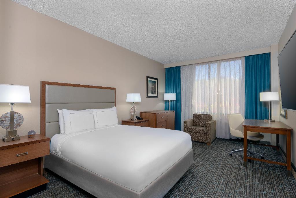 hotel-thumb