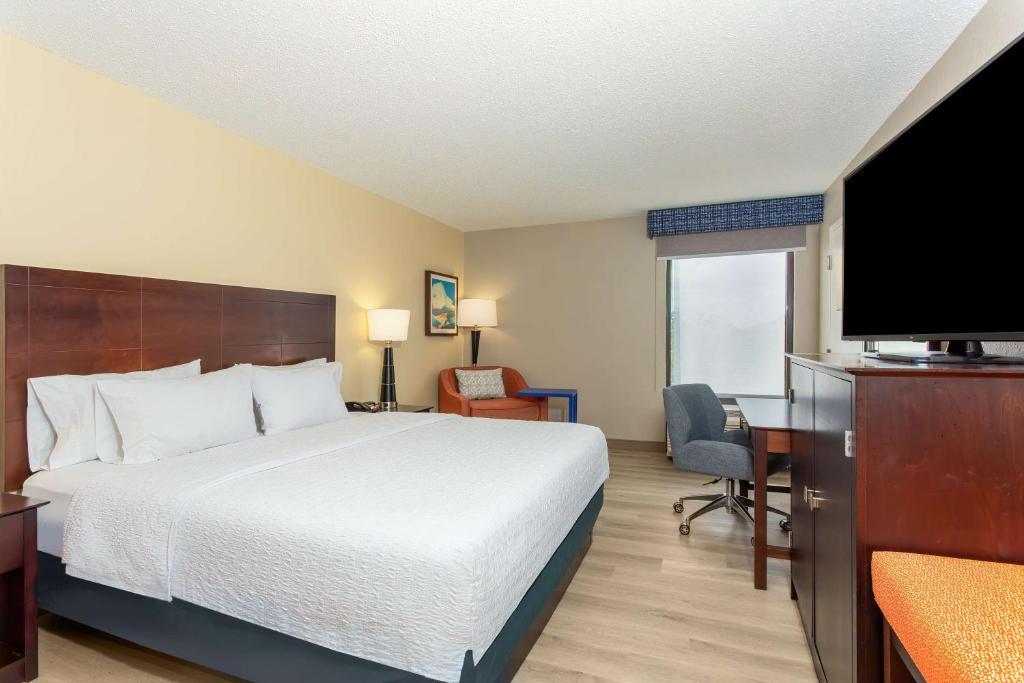 Hampton Inn Orlando-International Airport