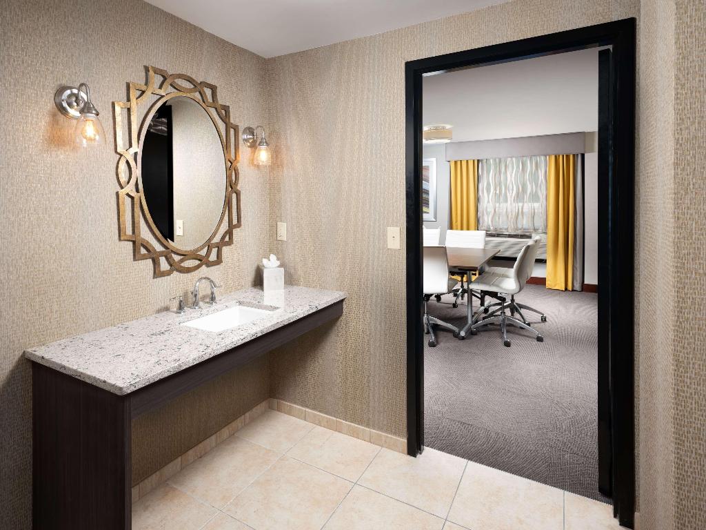 Doubletree Hotel Chattanooga Downtown