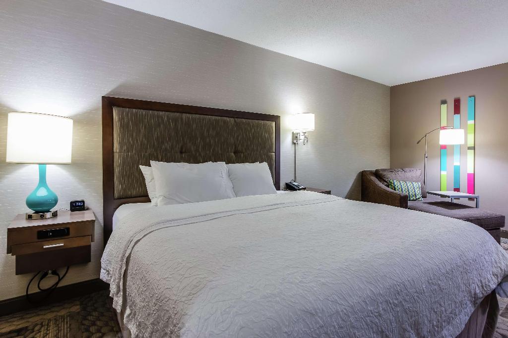 Hampton Inn Dickson