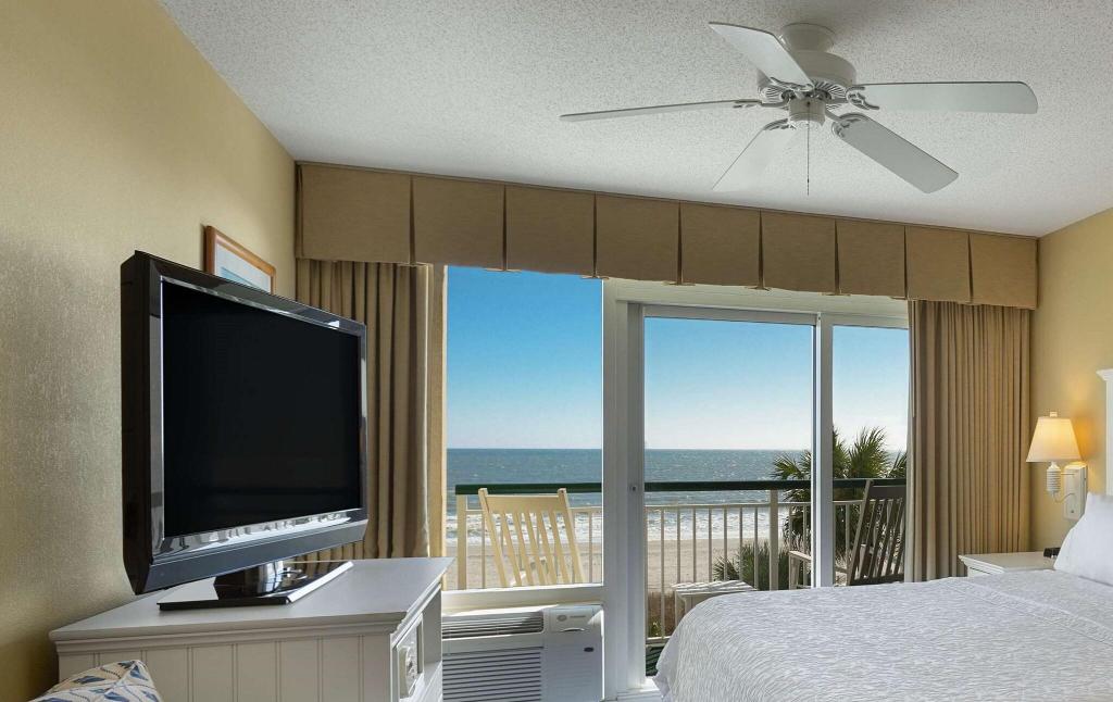 Hampton Inn & Suites Myrtle Beach-Oceanfront