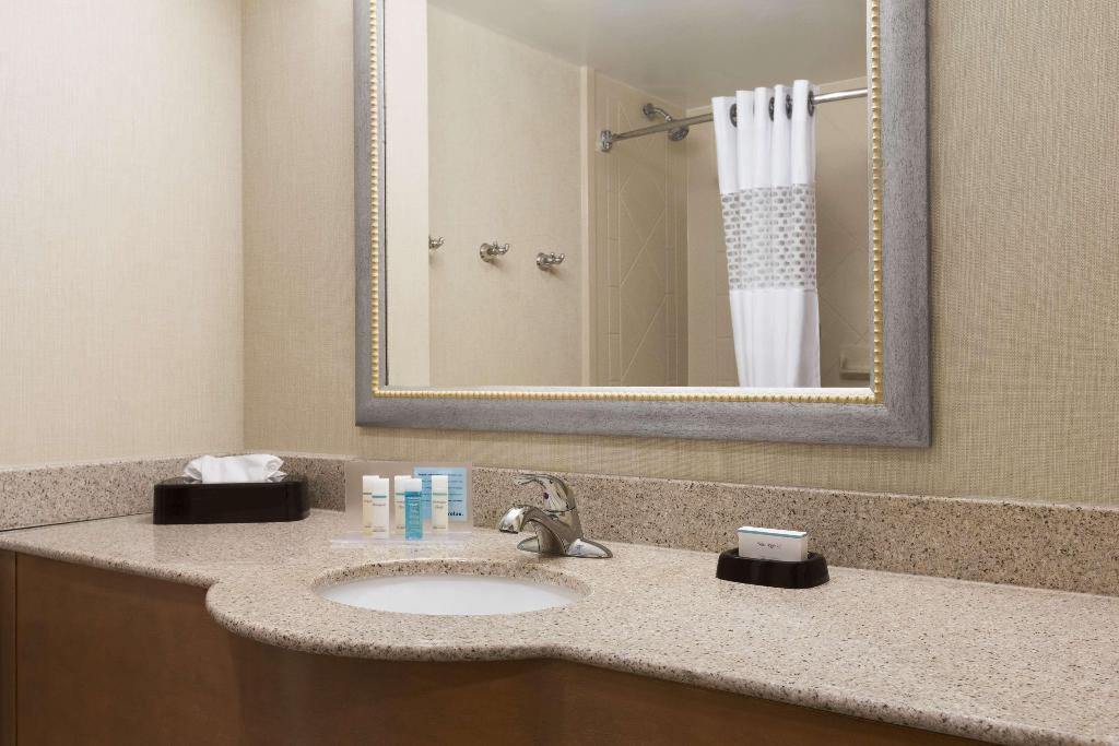 Hampton Inn Birmingham I-65/Lakeshore Drive