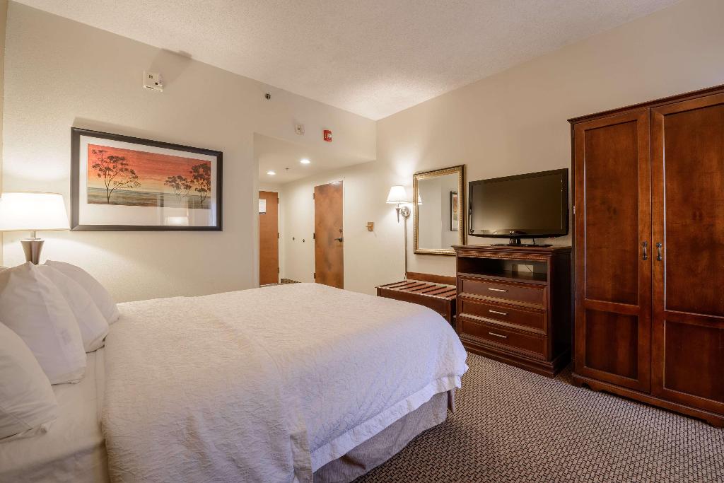 Best Western Plus Lexington Inn