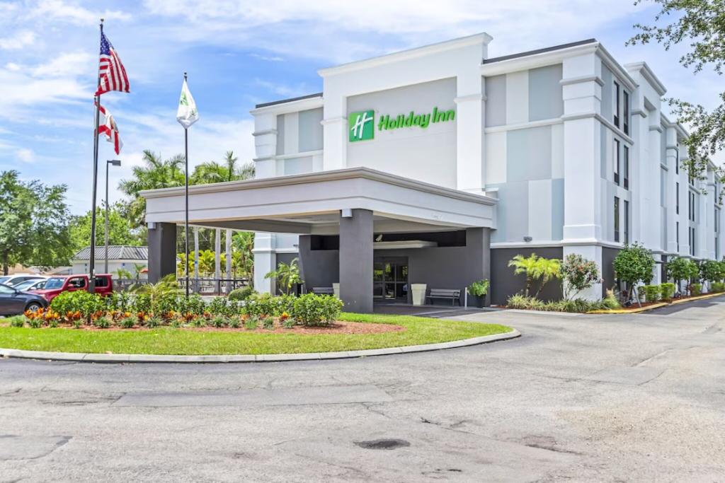 Holiday Inn St. Petersburg West photo 62