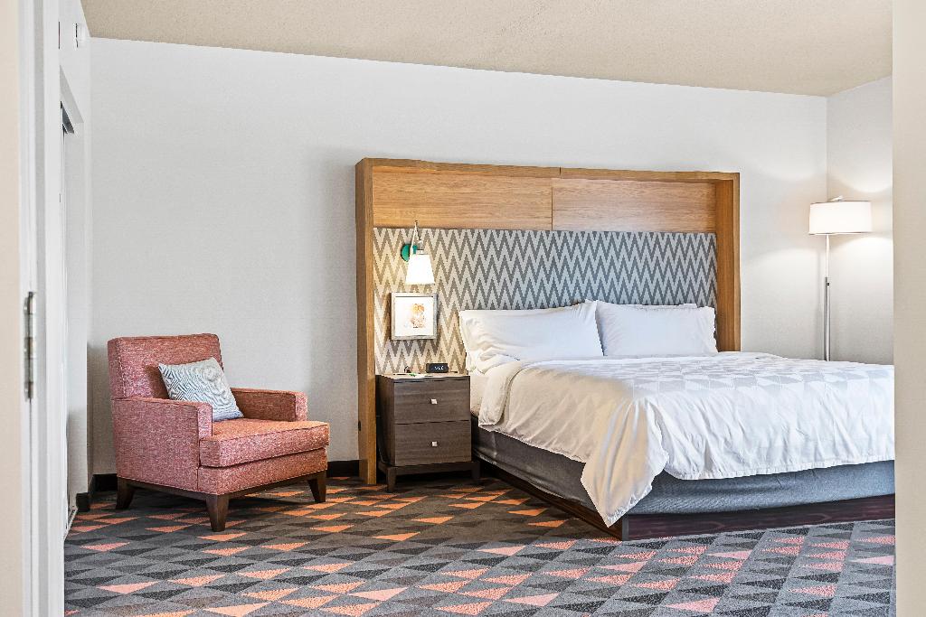 Holiday Inn St. Petersburg West photo 44